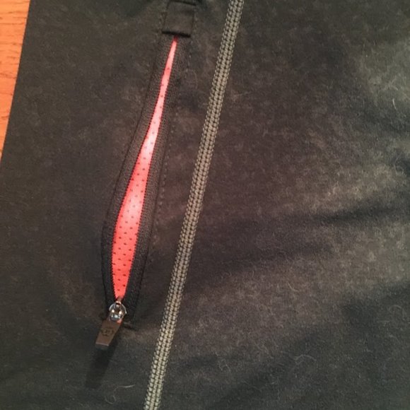 Stretchy workout leggings - Picture 3 of 6